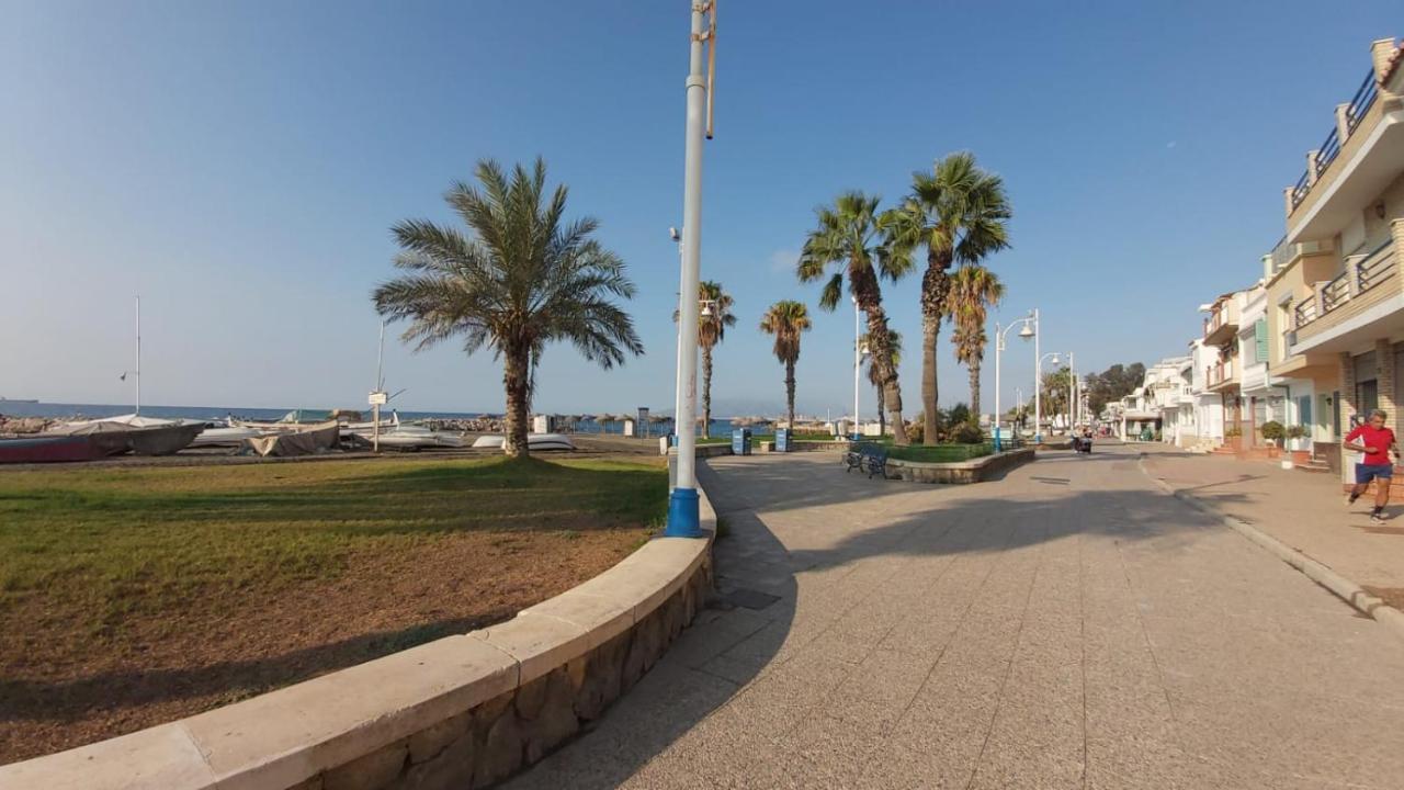 Del Parque Flats Pina Beach Málaga Exterior foto